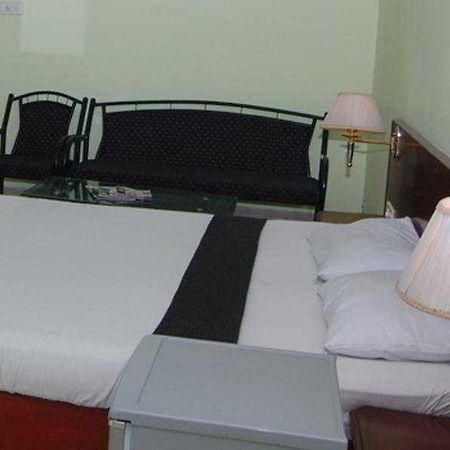 Priya Residency Hotel Secundurabad Eksteriør bilde